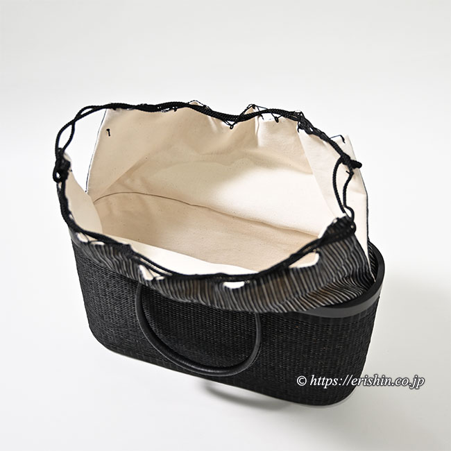 竹籠バッグ(墨黒白縞麻巾着付き/黒檀色)和小物さくら(KOMKRIT工房 竹籠バッグ(墨黒白縞麻巾着付き/黒檀色)和小物さくら(KOMKRIT工房