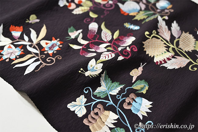 刺繍名古屋帯(イギリス草花文様/変わり縮緬地)野口『着物・呉服えり新』