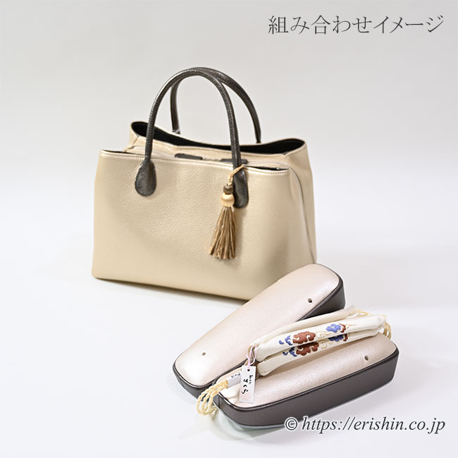 牛革シュリンクバッグ(シャンパンゴールド×ビターブラウン/タッセル付き・深型) 和小物さくら と 草履の組合せ例