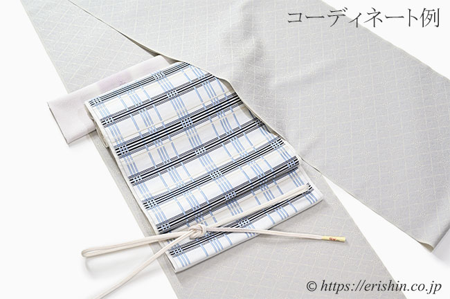 「帯揚げ（菱格子小花/鴇鼠色）　日本の絹　加藤萬」のコーディネート例