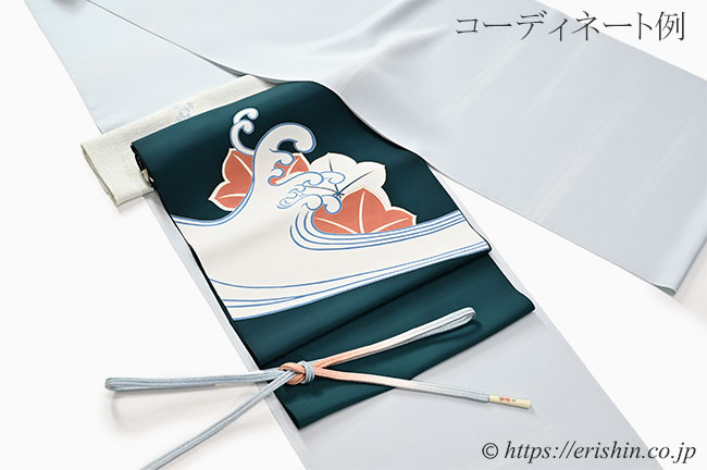 「帯揚げ（有職文/淡い裏葉柳色）　日本の絹　加藤萬」のコーディネート例