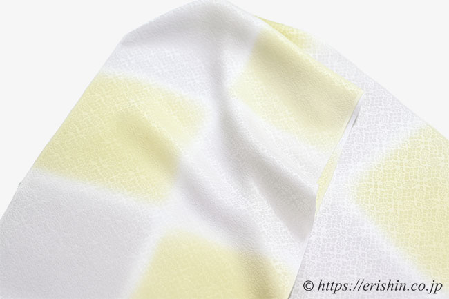 帯揚げ（小葵七宝文市松暈かし/若芽色×白銅色）　渡敬