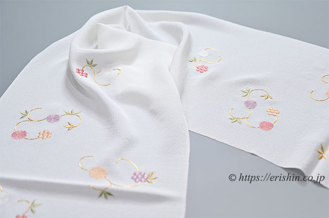 帯揚げ(天神唐草・刺繍/白地・縮緬)